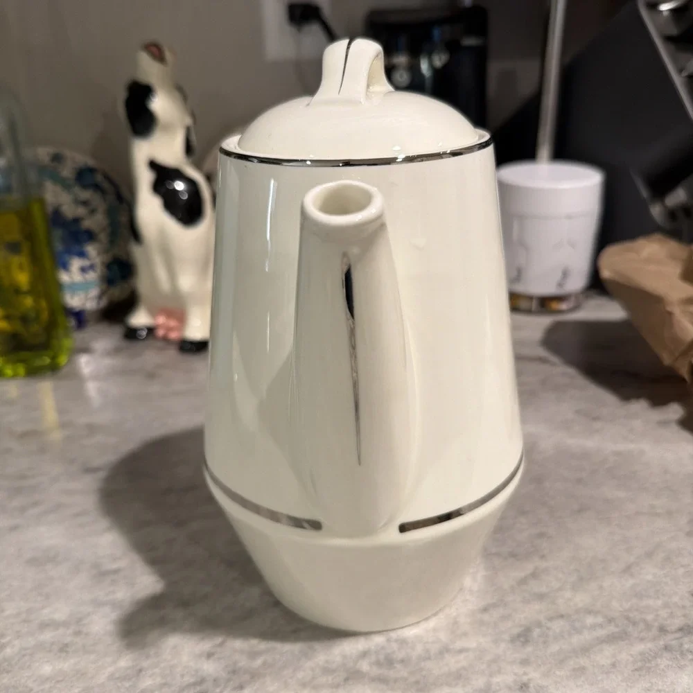 Vtg  1950s‎ Universal Ballerina 22K Platinum Ceramic Coffee Pot Carafe Ovenproof